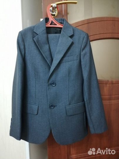 Школьный костюм