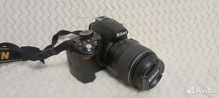 Зеркальный фотоаппарат Nikon d3100