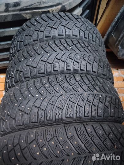 Michelin X-Ice North 4 185/65 R15