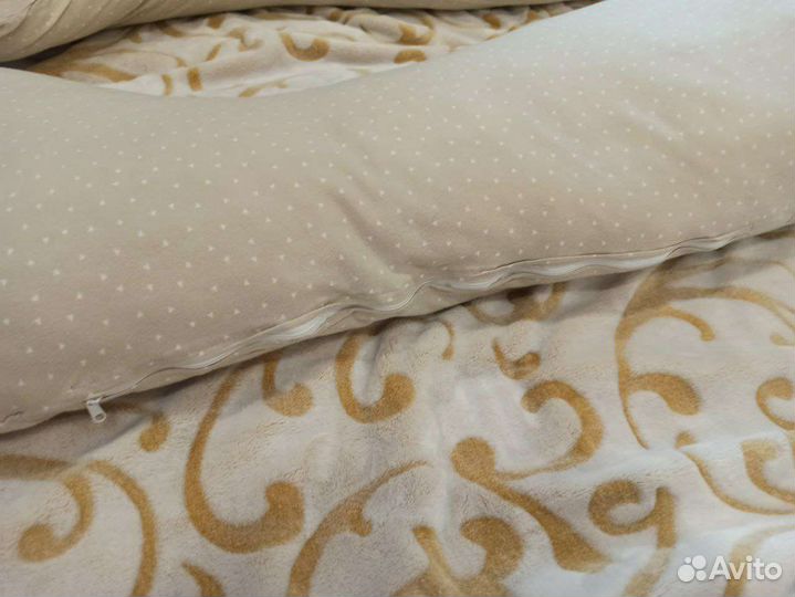 Анатомическая подушка для беременных