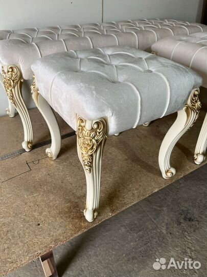 Пуфики и банкетки