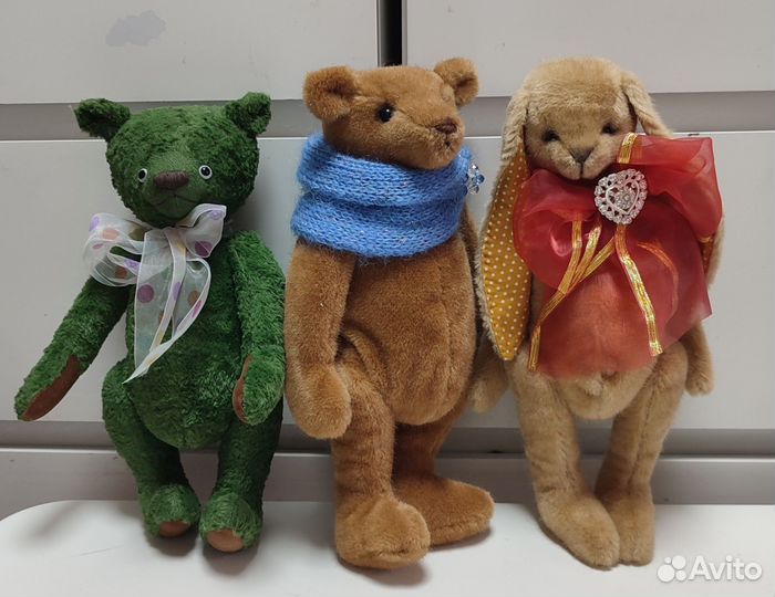 Мишки Тедди разные ручной работы