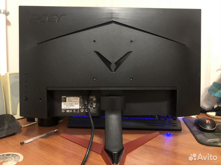 Монитор Acer VG240Y