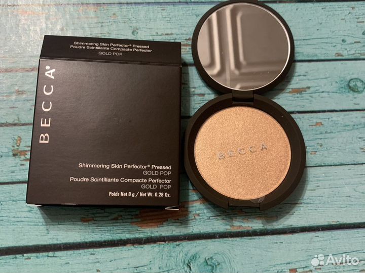 Пудра-хайлайтер Becca