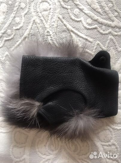 Полуварежки+украшение(помпон)