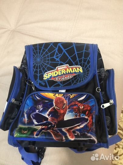 Портфель школьный