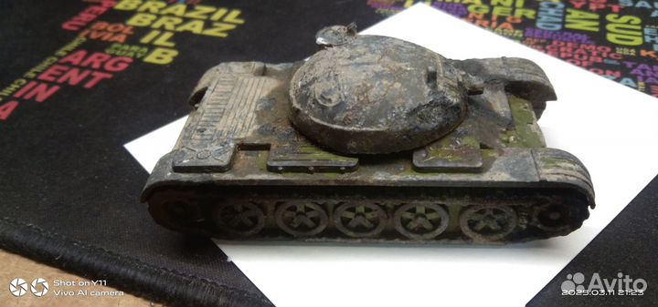 Игрушка танк СССР