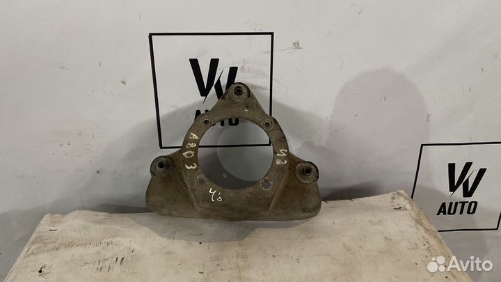 Опора переднего амортизатора Audi A8 D3