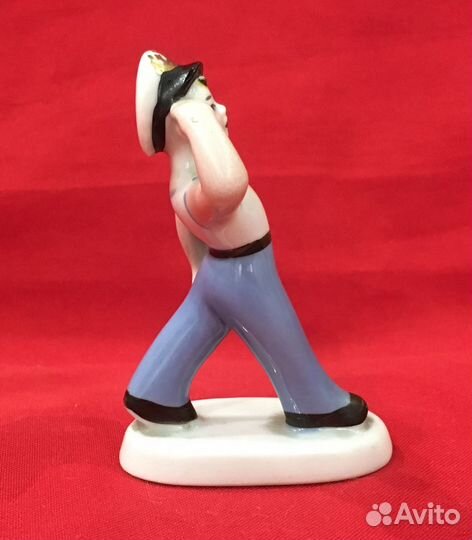 Статуэтка фарфоровая. Юный моряк. СССР