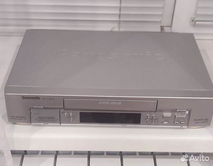 Видеомагнитофон panasonic nv fj 600 eu