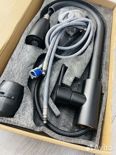 Смеситель для кухни с фильтром и гибким новый