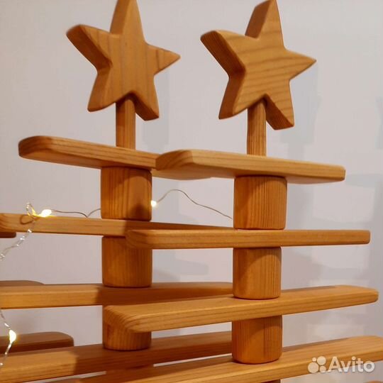 Елочка ручной работы из дерева