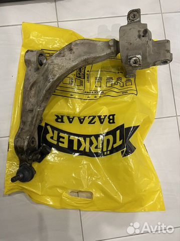 Правый нижний рычаг с шаровой Infiniti fx37