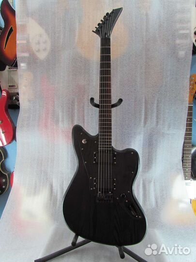 Электрогитара