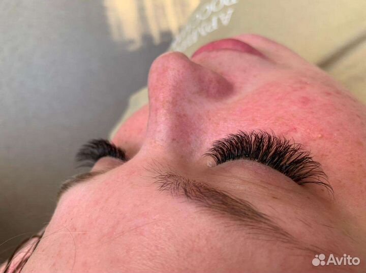 Наращивание ресниц, брови, ногти