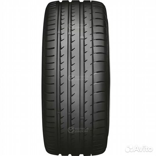 Yokohama Advan Sport V105S 265/40 R20 104Y