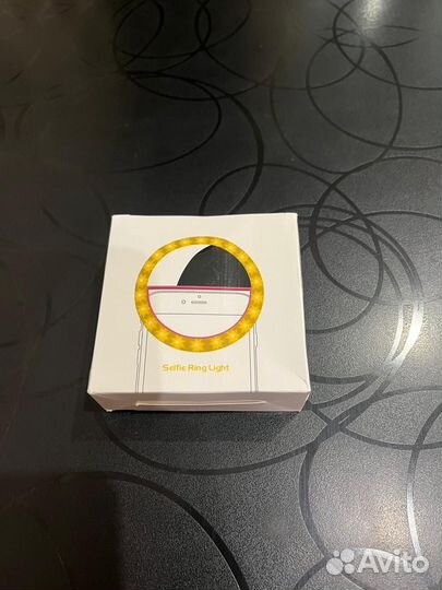Кольцевая лампа на телефон