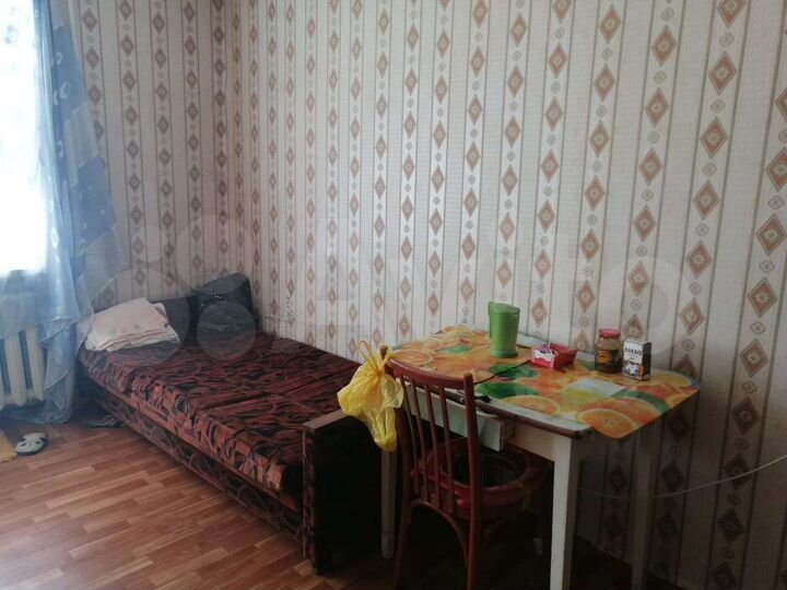 Комната 13 м² в 1-к., 4/5 эт.