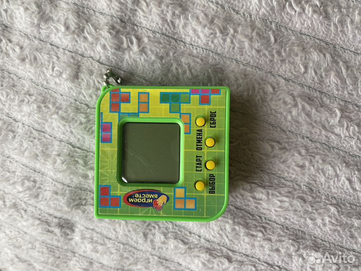 Тамагочи из 90х