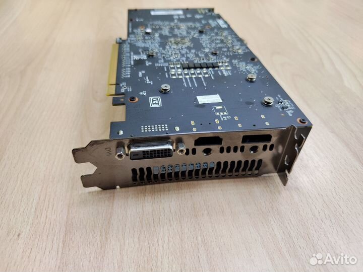 Видеокарта Asus AMD Radeon RX 470 4Gb