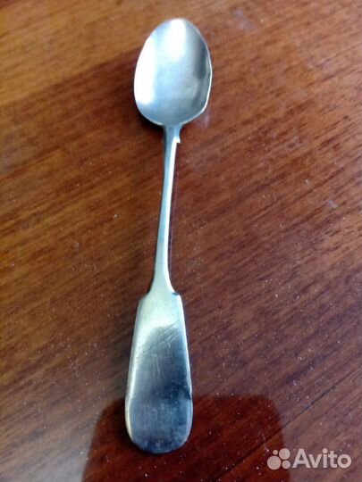 Старинная серебряная ложечка