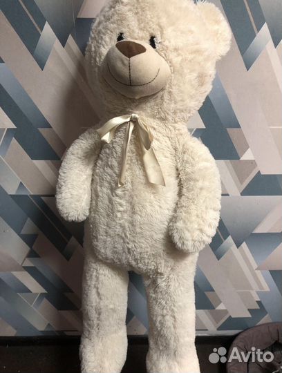 Плюшевый медведь