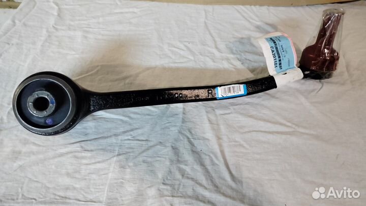 Рычаг передний верхний правый Ford Mustang 15-22