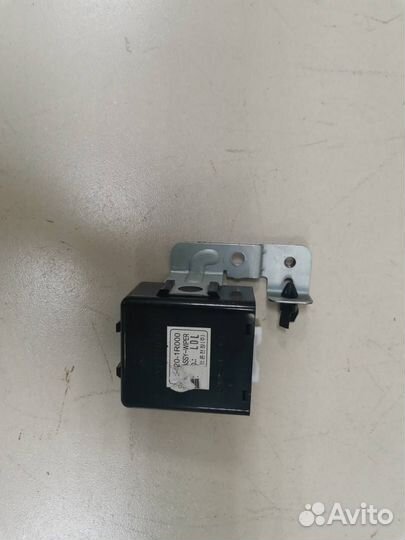 Реле стеклоочистителей Hyundai Solaris 2010-2017