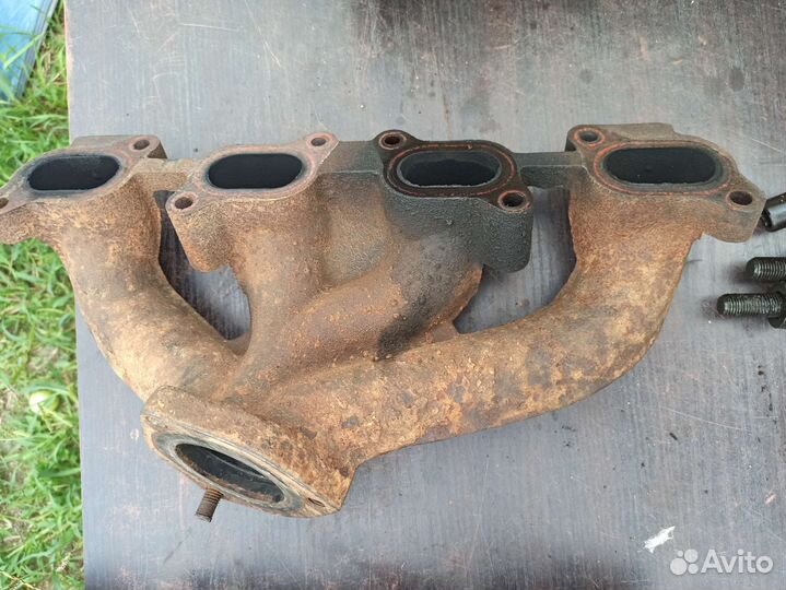 Коллектор впускной змз 409