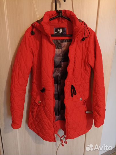 Куртка ветровка женская