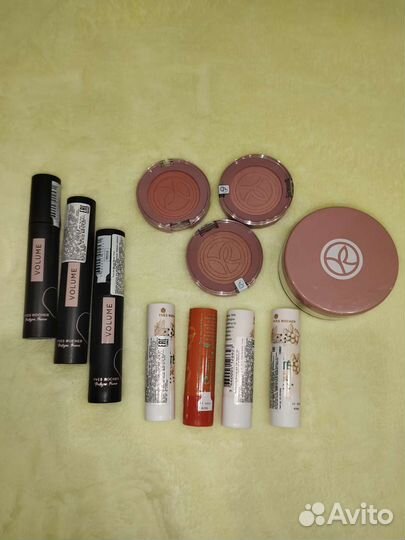 Косметика Ив Роше румяна, тушь, пудра, бальзам