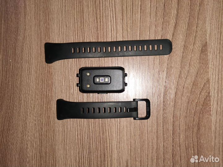 Смарт часы honor