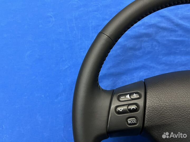 Оригинальный кожаный руль Toyota Harrier Solara