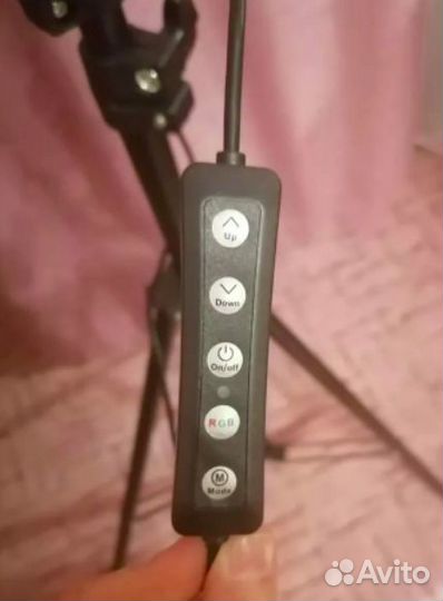 Кольцевая лампа 26 см со штативом