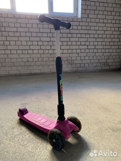 Детский самокат Trolo Rapid