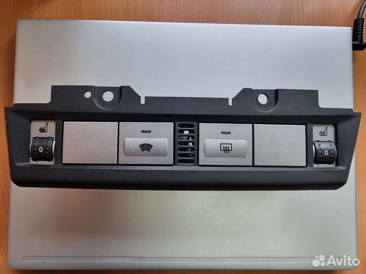 Блок обогрева фокус 2 кнопки подогрева стёкол