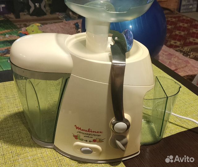 Соковыжималка Moulinex BKA 3 Frutti Pro Plus