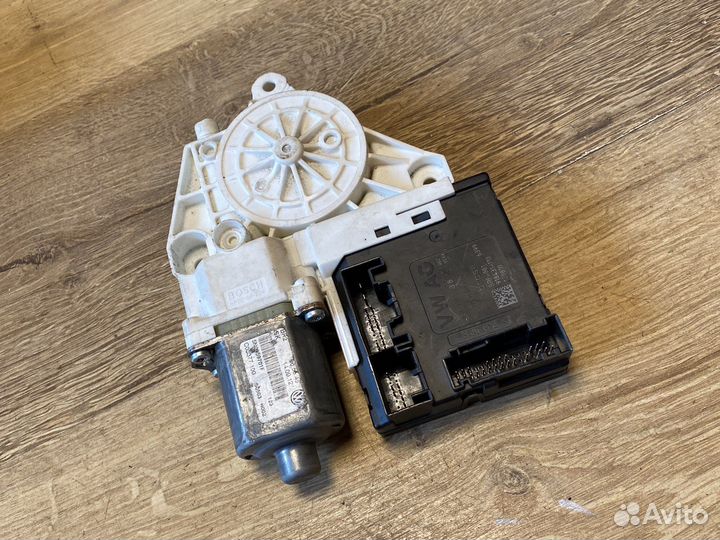 Volkswagen jetta 6 мотор передний левый