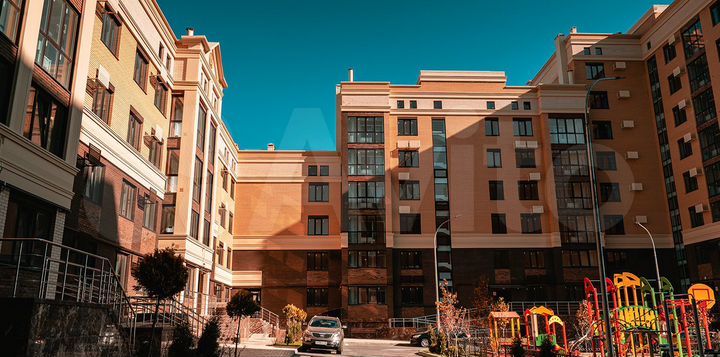 2-к. квартира, 70,7 м², 2/8 эт.