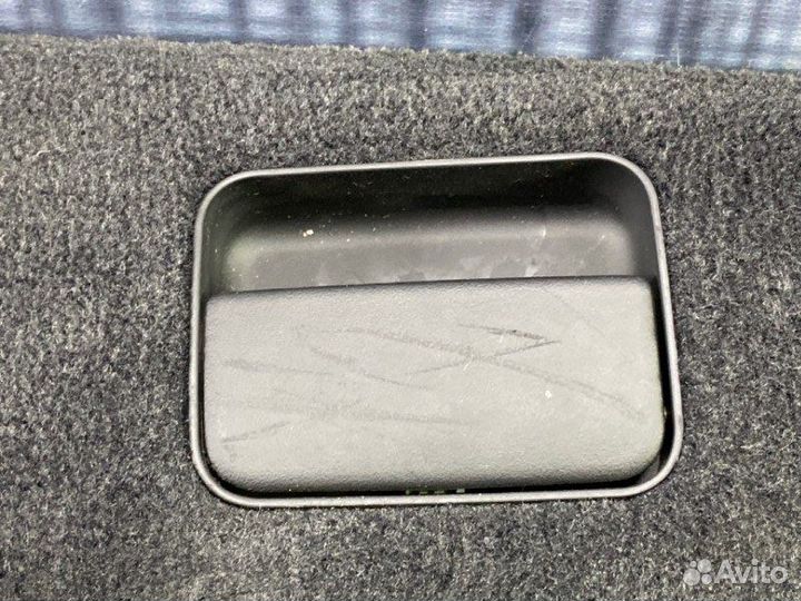 Обшивка багажника правая Audi Allroad C5 BES 2004