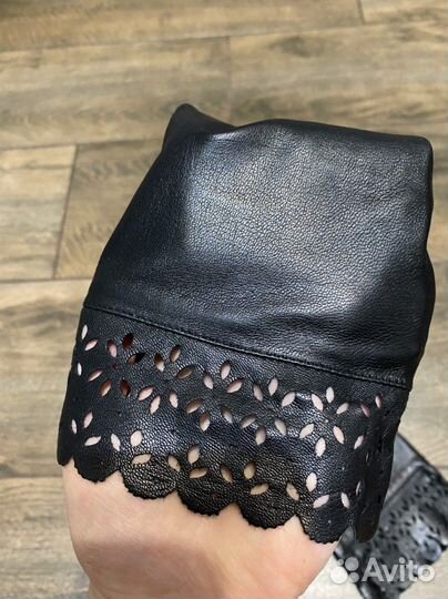 Перчатки кожаные новые