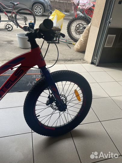 Stels Adrenalin MD 20+ V010