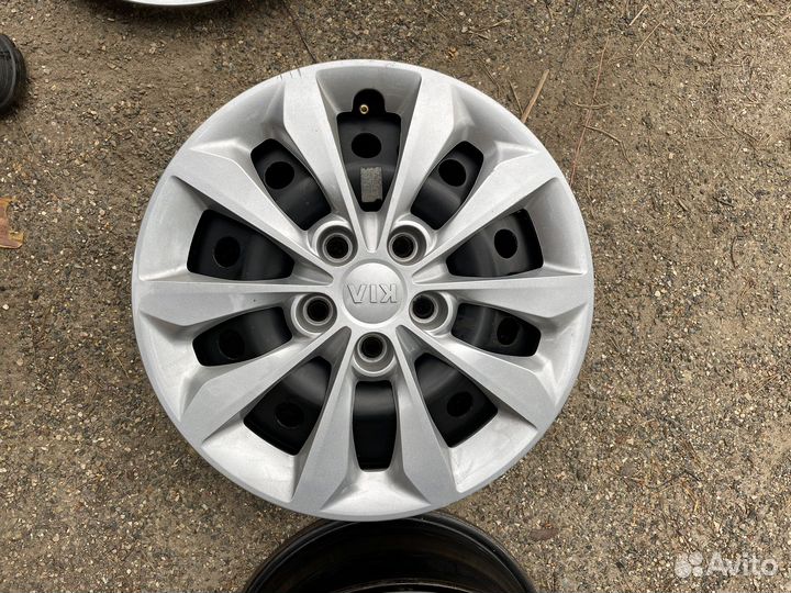 Оригинальные Штампованные диски Kia r16
