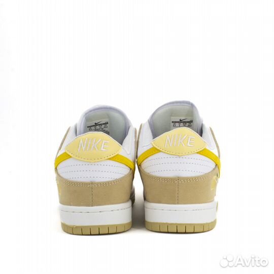 Кроссовки Nike Wmns Dunk Low 'Lemon Drop'