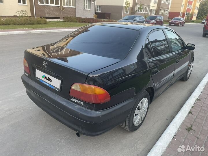 Toyota Avensis 1.6 МТ, 1999, 385 300 км