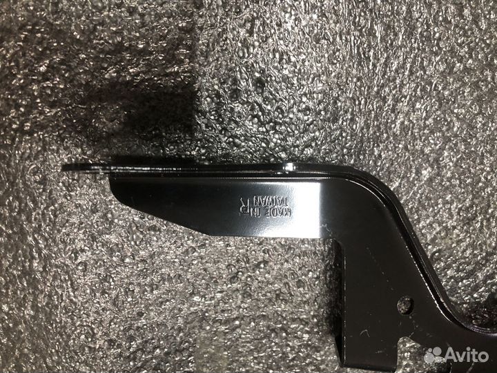 Петля капота toyota RAV4 13-19 RH+LH цена за штуку