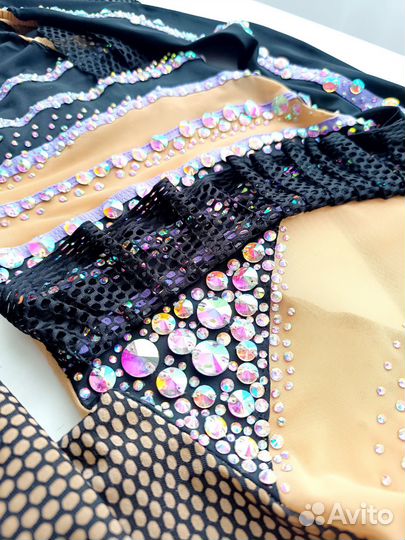 Купальник для художественной гимнастики 134