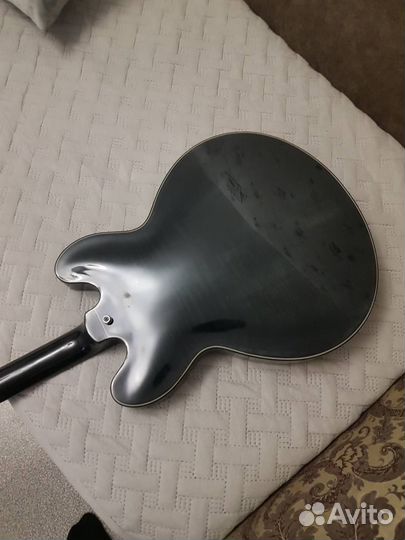 Электрогитара Jolana Tornado