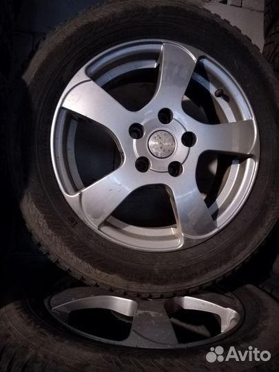 Зимние колёса в сборе 205/60R16