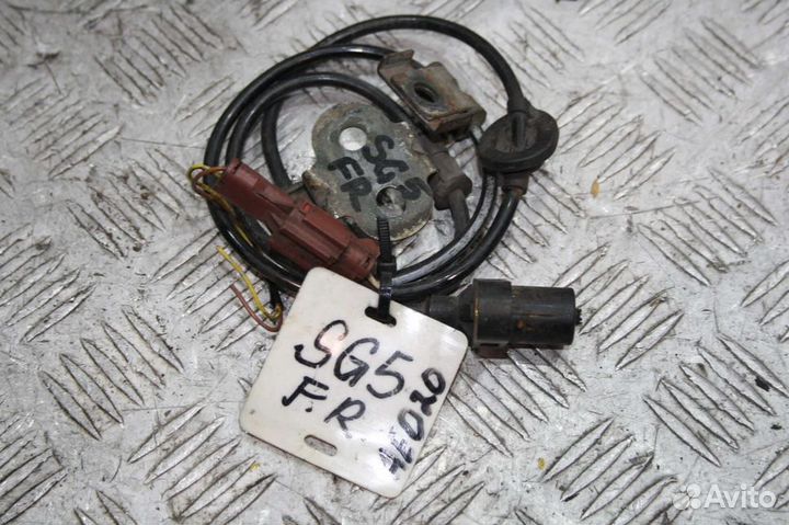 Датчик ABS передний правый Subaru Forester SG